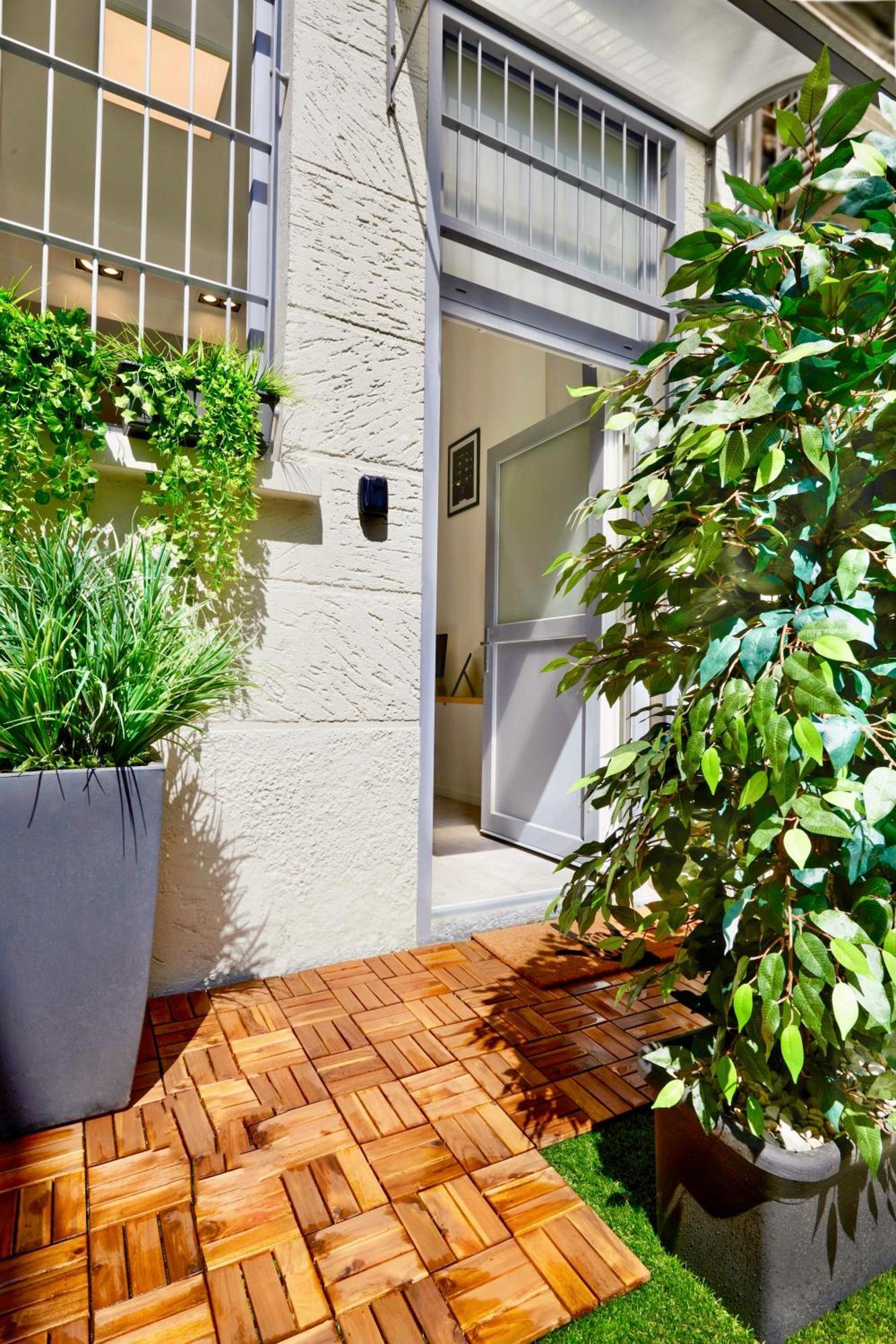 Lorianna Rock House Appartement *